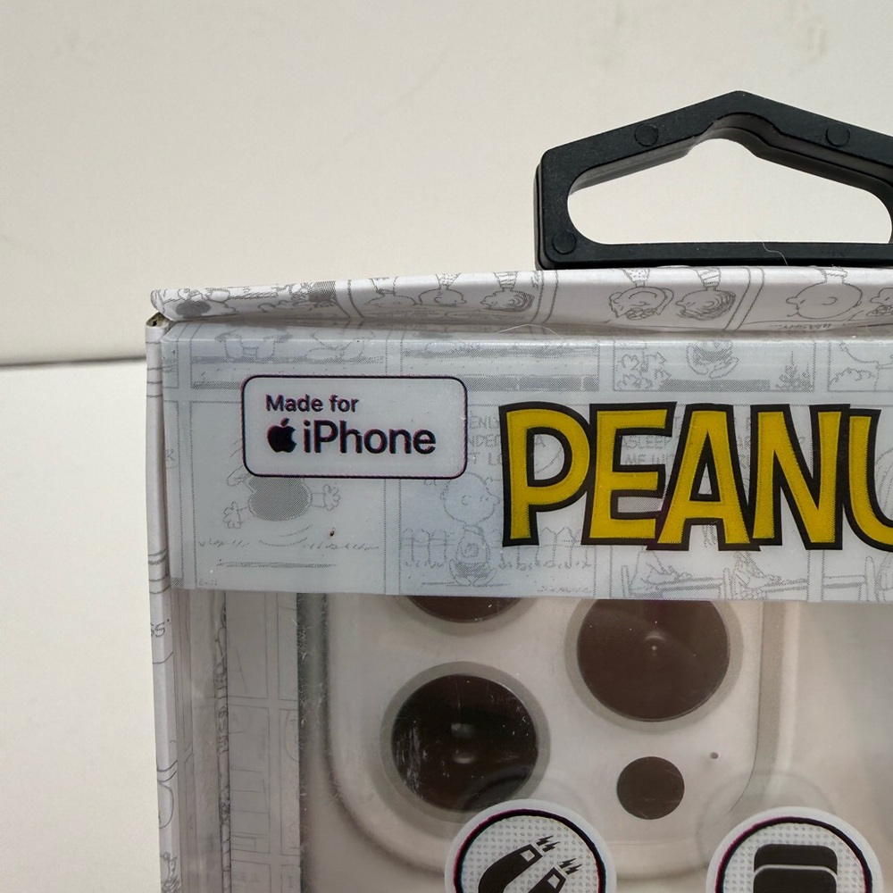 Peanuts Snoopy MagSafe Magnetic Wallet iPhone Card Holder NWT Buyer’s Choice - Picture 5 of 5